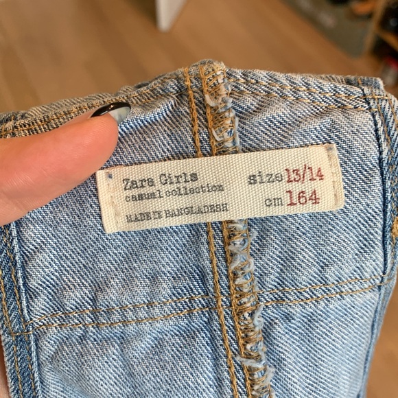 Zara girls denim jean overalls shorts summer distressed raw hem - Picture 3 of 5